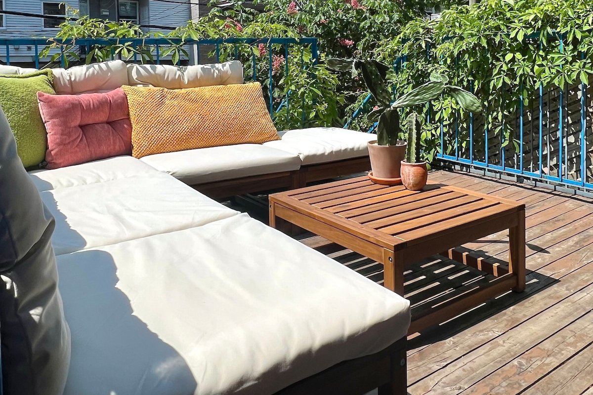 Historic Duplex with Terrasse in city center gallery image 3