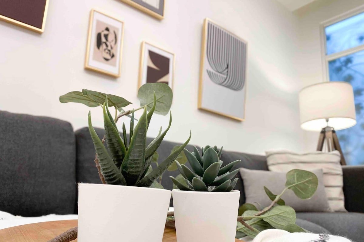 GSN *3房2衛 1-6人* 獨門獨戶/國父紀念館捷運站步行5分鐘/整套廚房 長租 gallery image 3