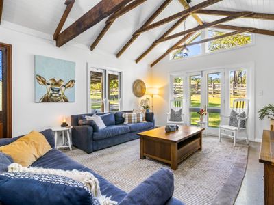 The Dairy: 5 bed/4 bath on picturesque farm