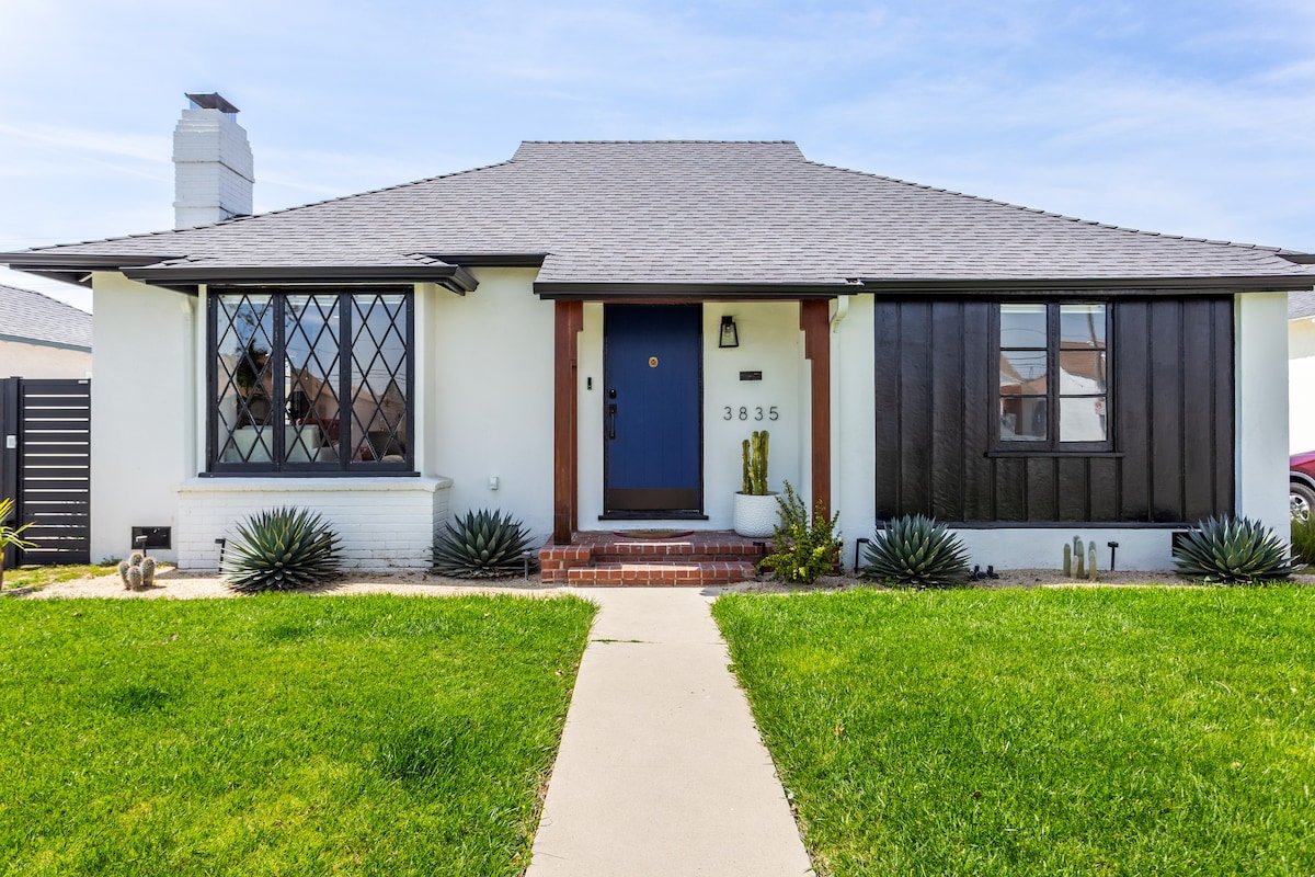 Private Home w/ Pool + Garden – LA Vacation Oasis gallery image 5