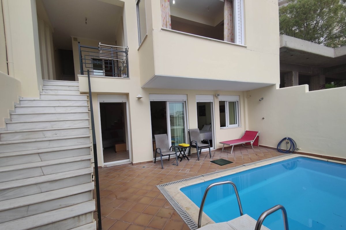Pool & View Athens Villa 2 floors/145 m2 gallery image 2
