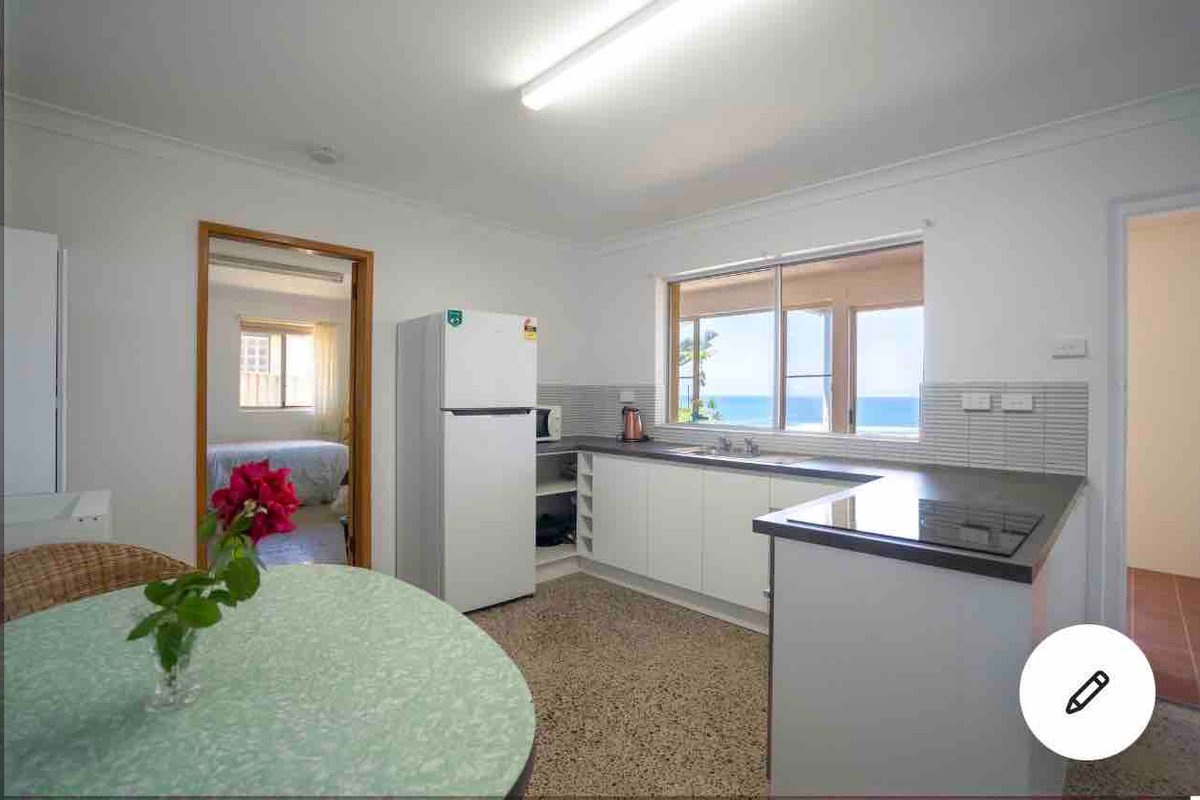 “Sea La Vie” Lighthouse beach, Port Macquarie