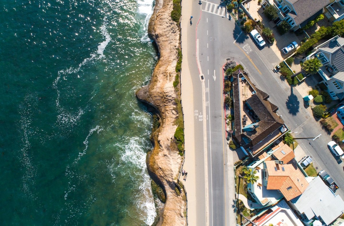 180°OceanView+HotTub+EBikes+Surfboards+SUPS+Kayak gallery image 2