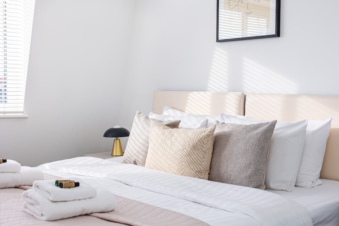 Stylish Three-Bed Flat in Marylebone gallery image 4