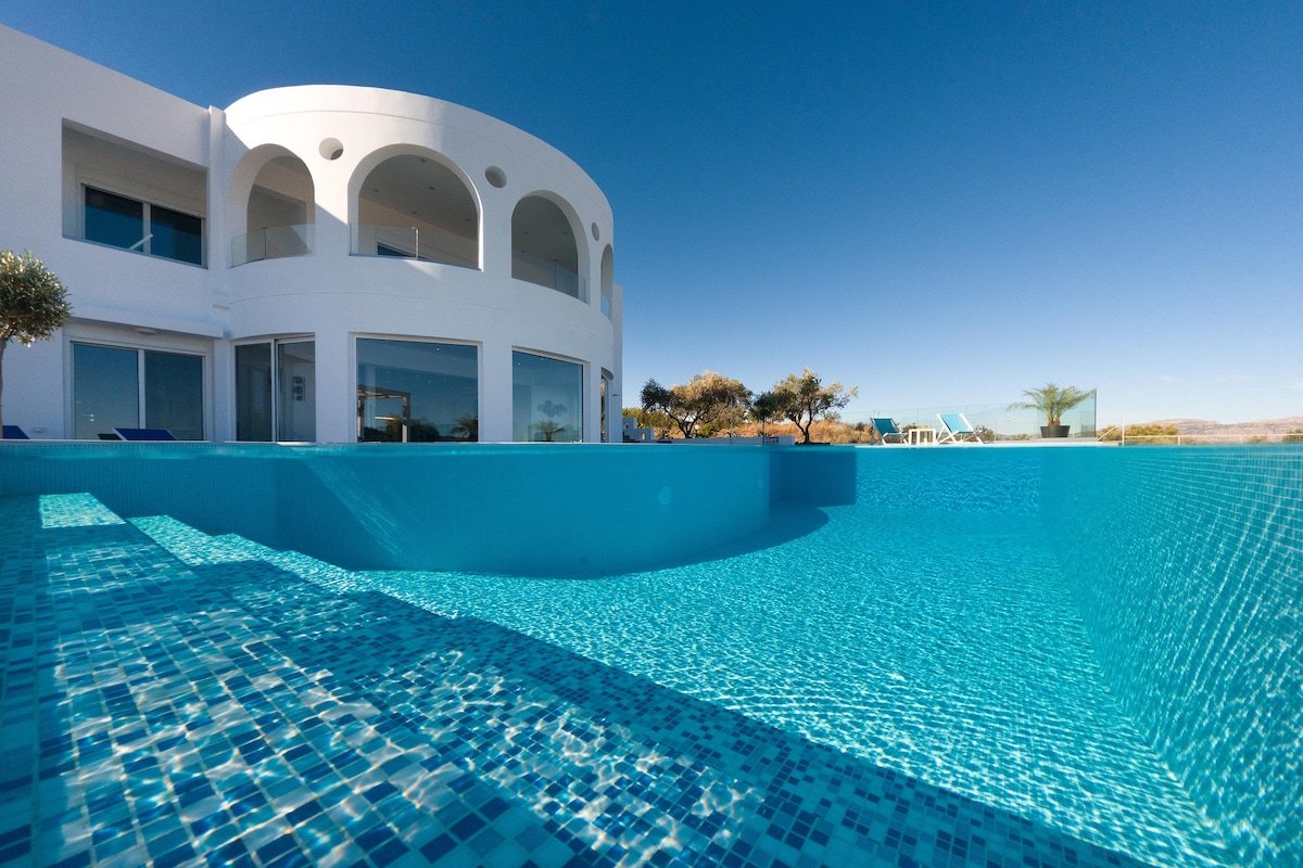 Villa Zoe Blu gallery image 5