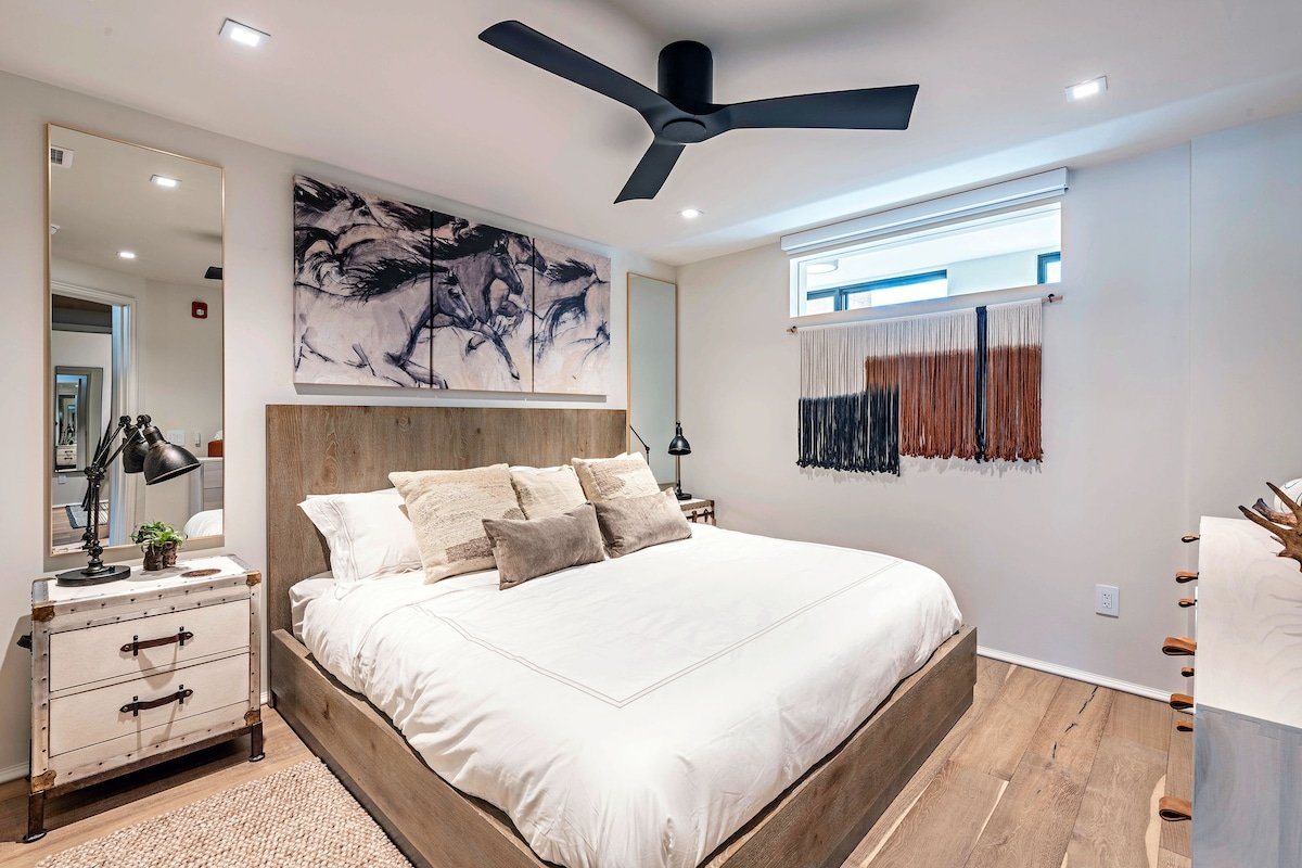 Eagle’s Rest – Top floor 3BR Luxury Residence gallery image 5