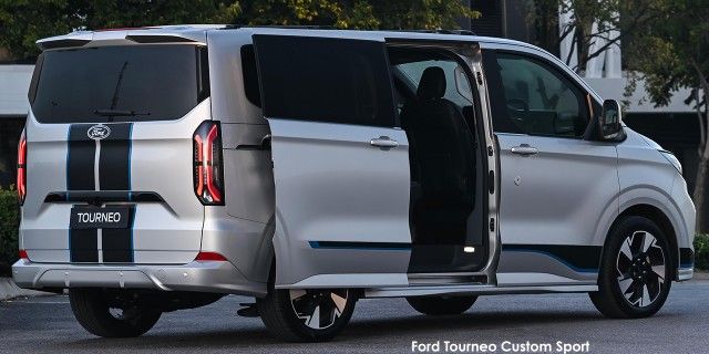 FORD TOURNEO CUSTOM 2.0D TITANIUM X A/T - 42 
