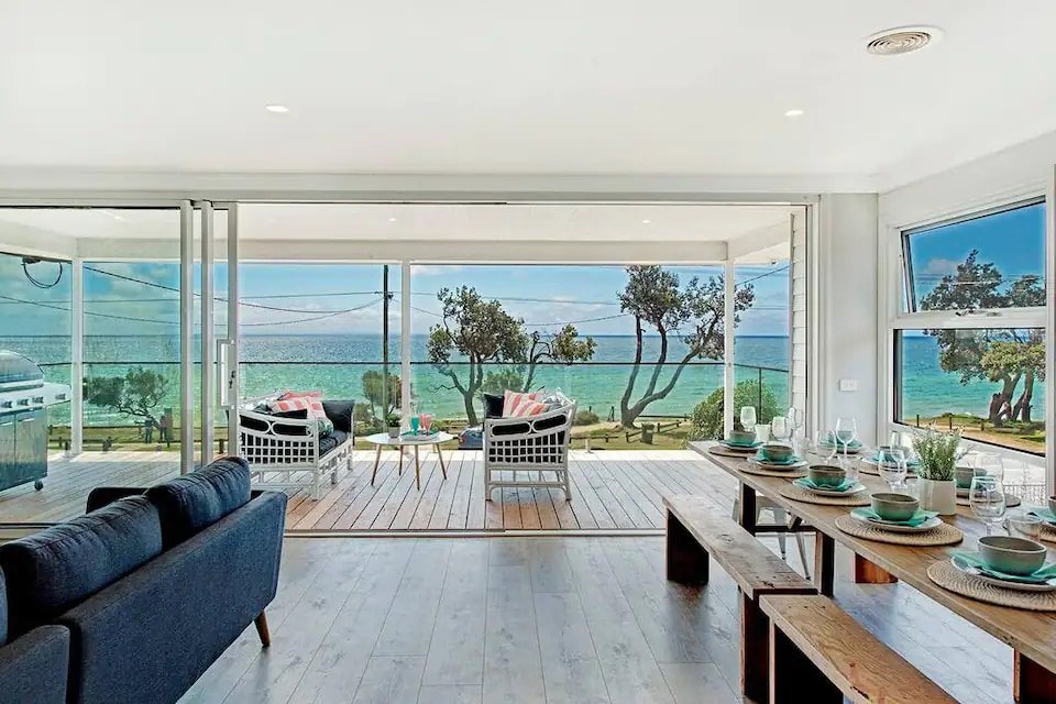 Beach Front Haven with 180 Degree Views gallery image 2