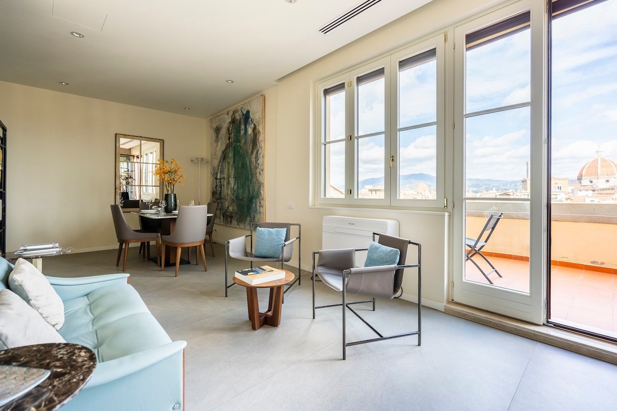 Attico Pontevecchio + Vista Duomo-Uffizi+Parking gallery image 3