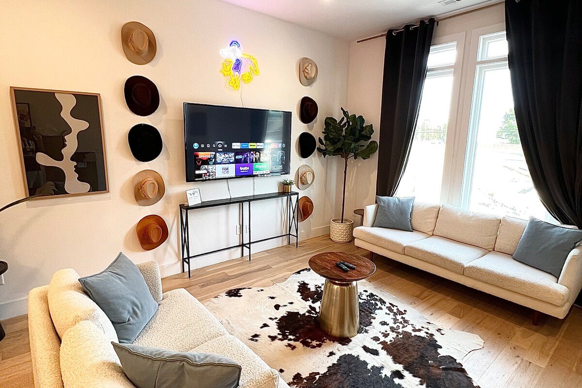 The Nash Haus! North Nashville! gallery image 4