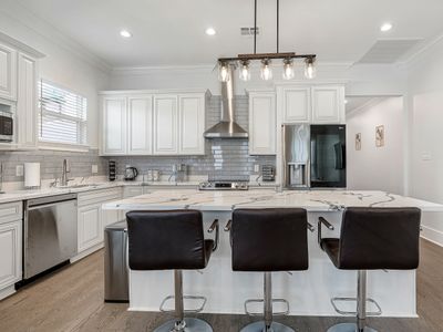 Private Pool Oasis in Mid-City: Enjoy Fun in NOLA!