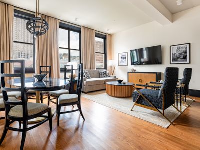 4BR Group Unit for 16 Near Bourbon | Mayfair Hotel