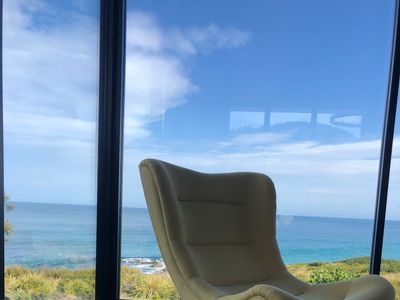 Seaside home ~ Hot Tub, Pool and Cliff Top Sauna