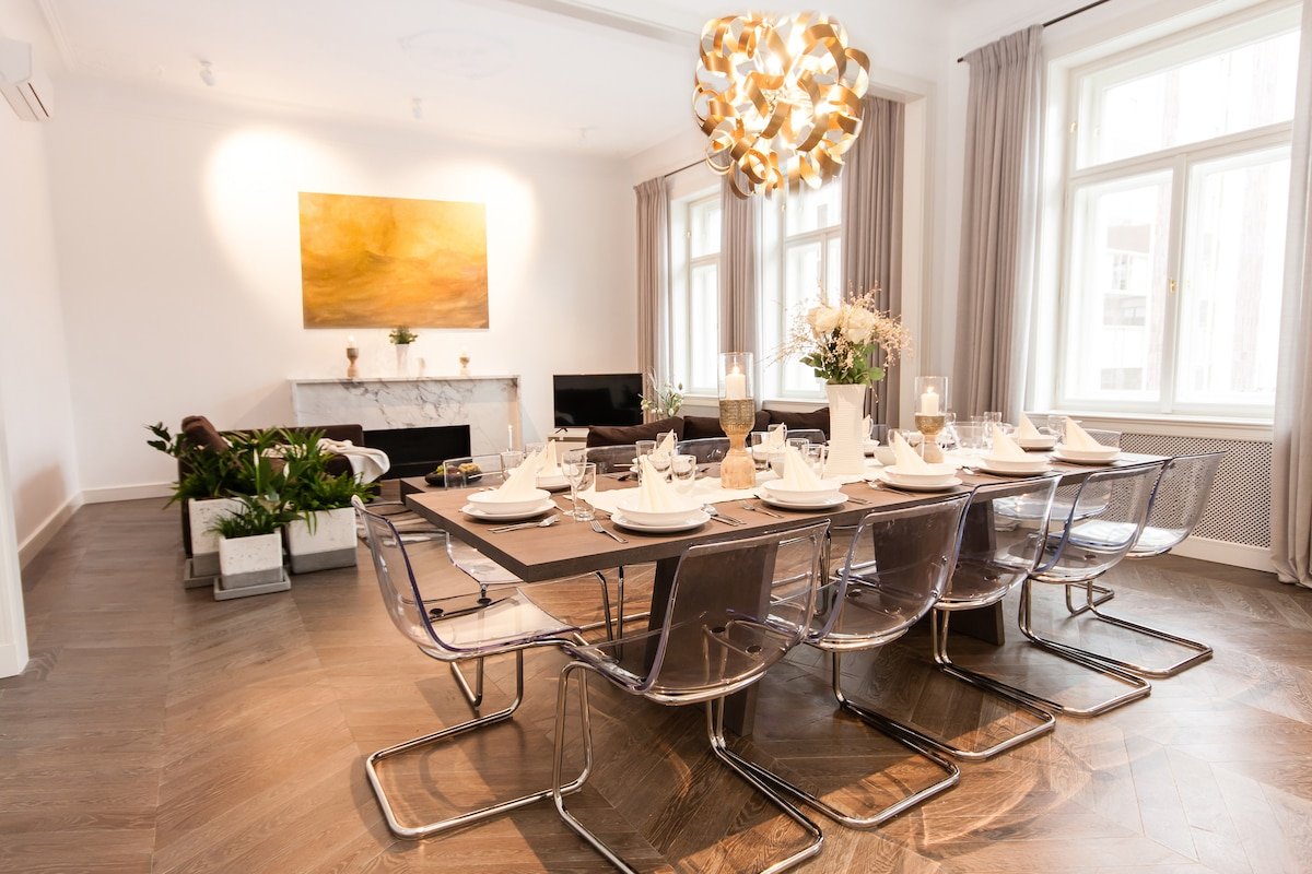 Glamour Premium 5BR, 5BA, AC, Balcony (Old Town) gallery image 5