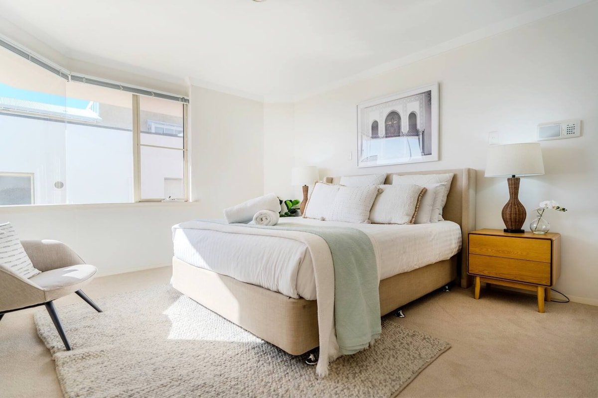 Breathtaking Beachside Sunsets gallery image 5