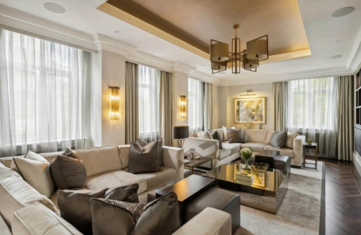 Luxury 5 Bed Apartment at Hyde Park gallery image 3