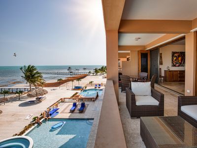 Hip Nautic- 3 Bedroom Vacation Home