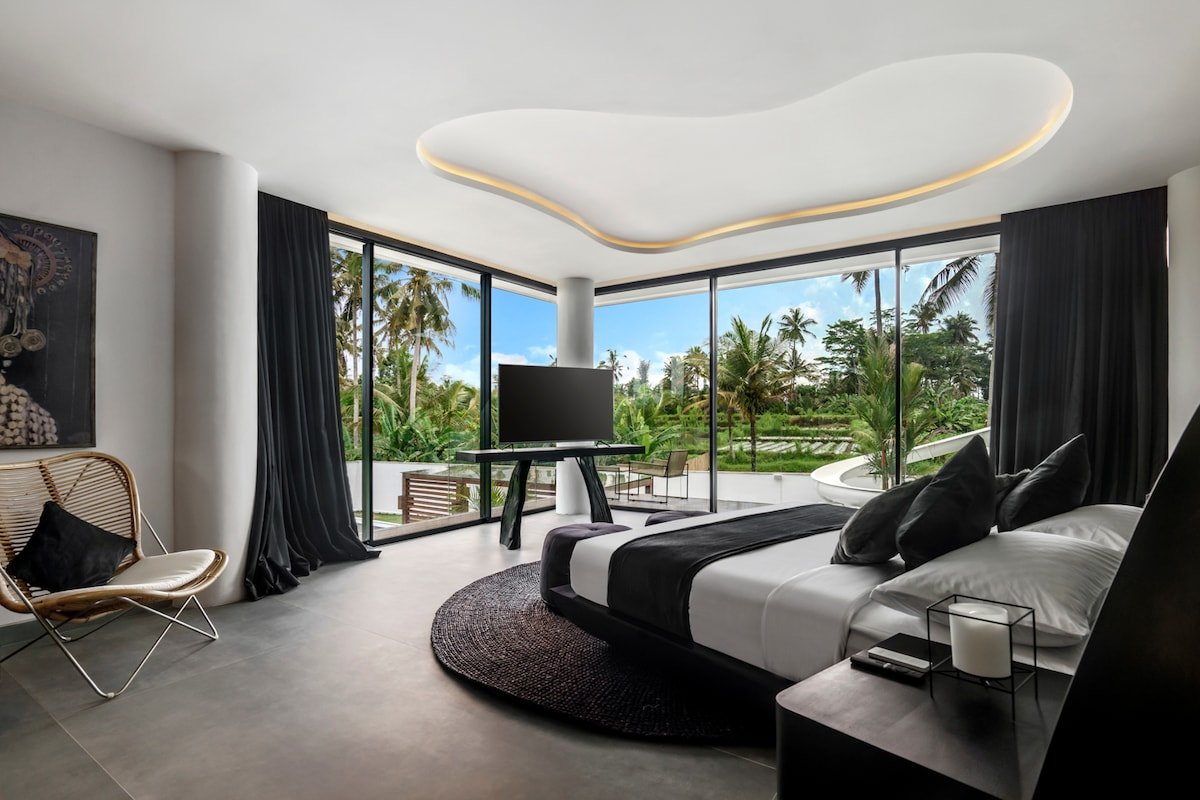 12BR Myosotis & Veni Vidi Vici Dual-Villa in Ubud gallery image 2