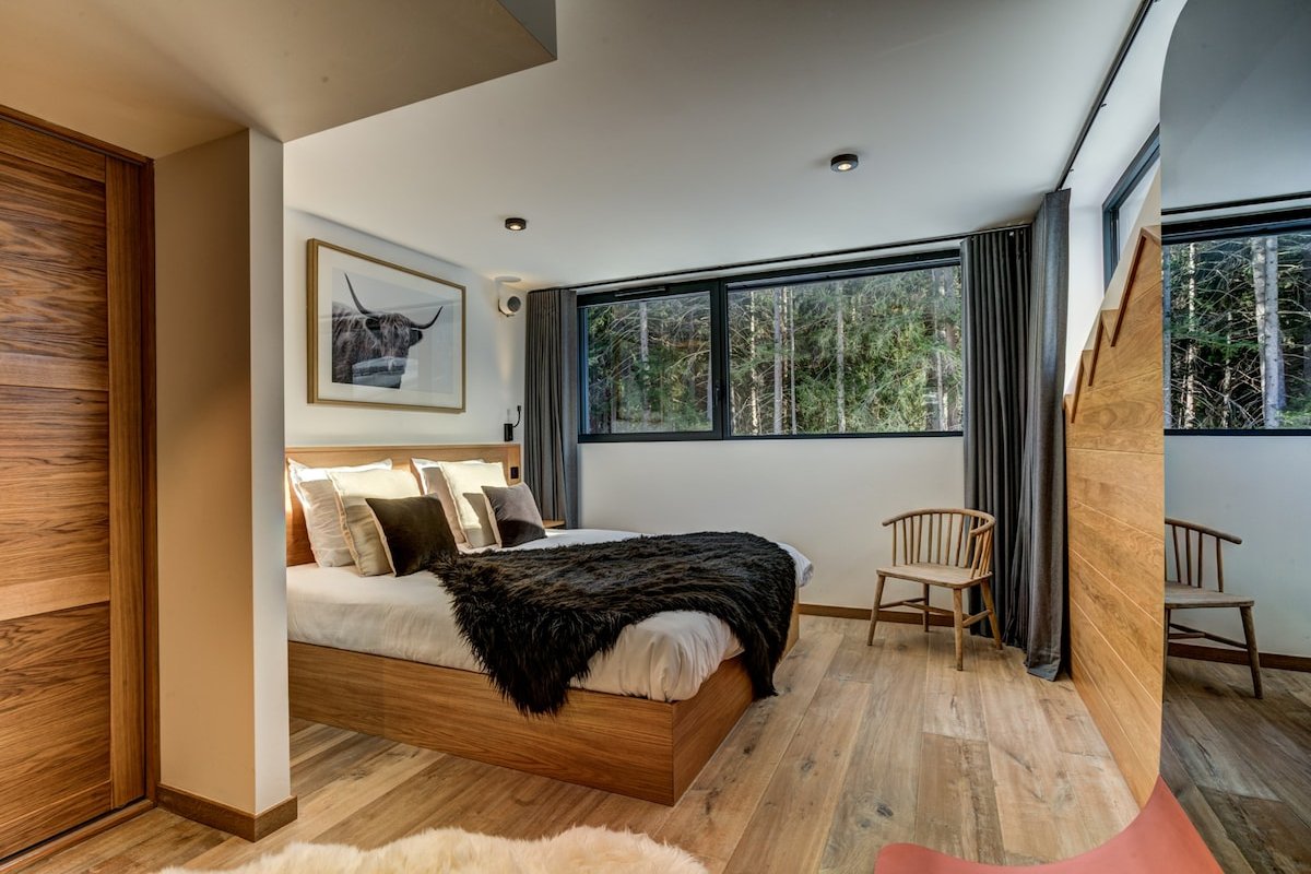 Elegant Chalet incl. daily bakery delivery & clean gallery image 2