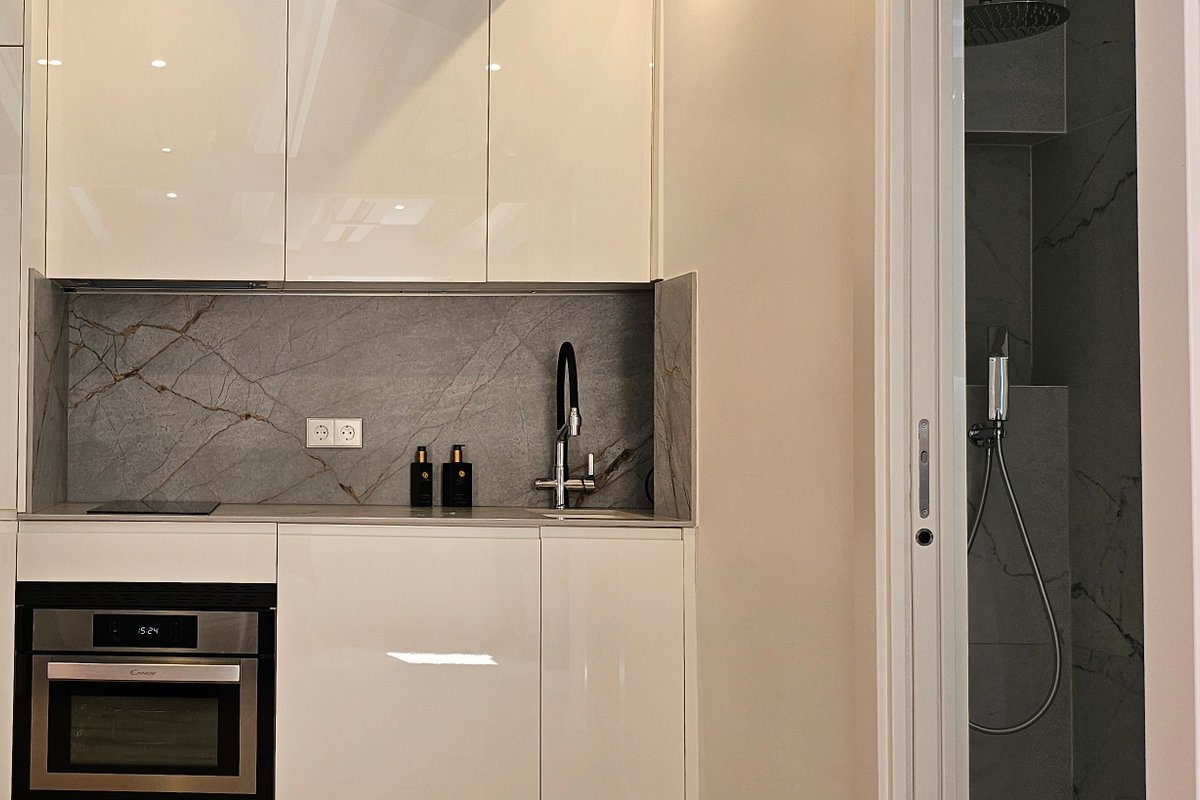 Little Chic Gem,Best Borne Spot!