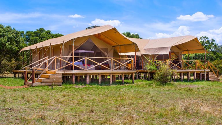 Loyk Mara Camp FAMILY ROOM