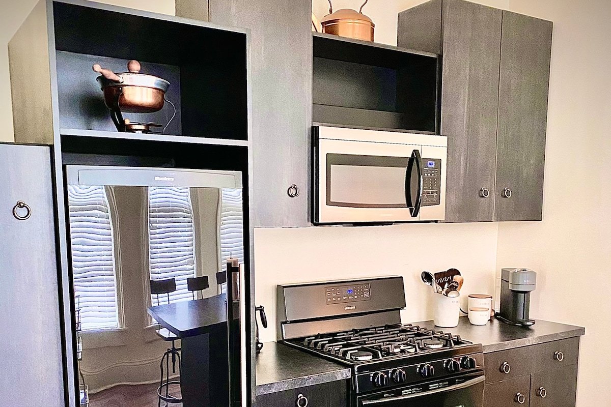 Entire Duplex Steps to Xcel & W7th Hotspots gallery image 4