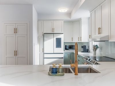 *NEW* 4BD Spacious Nature Retreat | Aquatopia