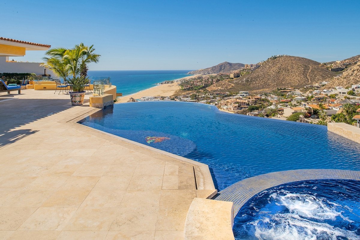 Ocean View Luxury: Villa Dos Vistas by Cabo Villas gallery image 2