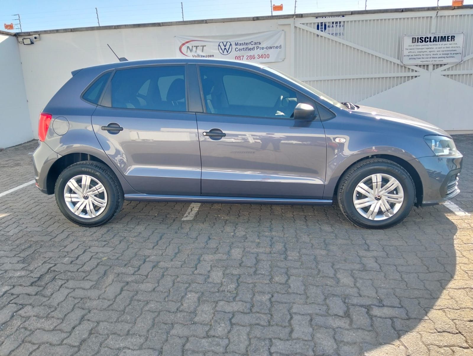 Used car gallery