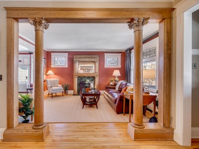 MINNeSTAY* The Fitzgerald | Vintage