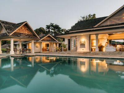 Silent Waters Villa – 9 Bedroom Estate – Two Pools