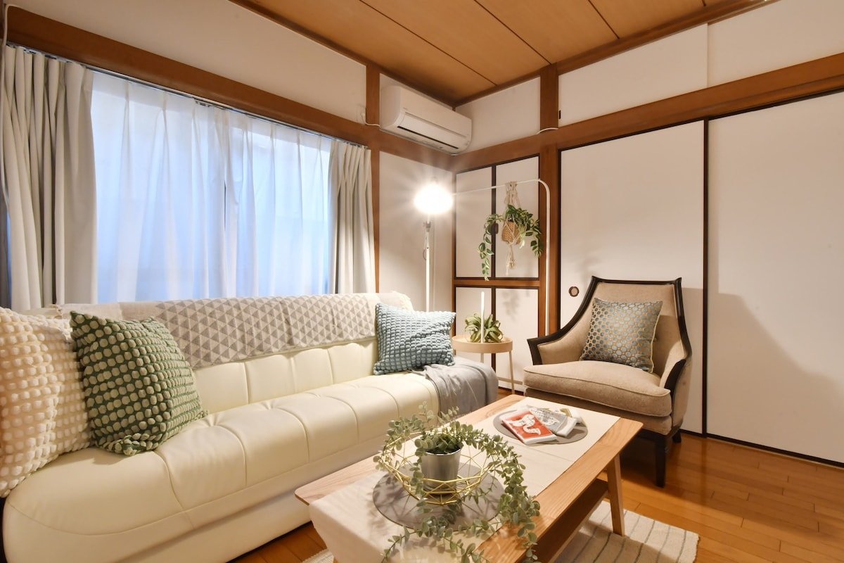 (b)新宿まで電車で8分！/駅から徒歩6分/4寝室/3風呂/大人数 gallery image 2