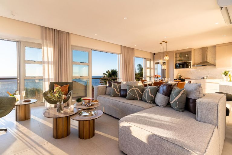 Lisburn Uno on Clifton - Lux Apt with ocean views