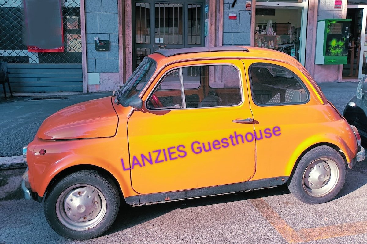 Lanzies Appartamento 3 camere 3 bagni con terrazzo gallery image 2