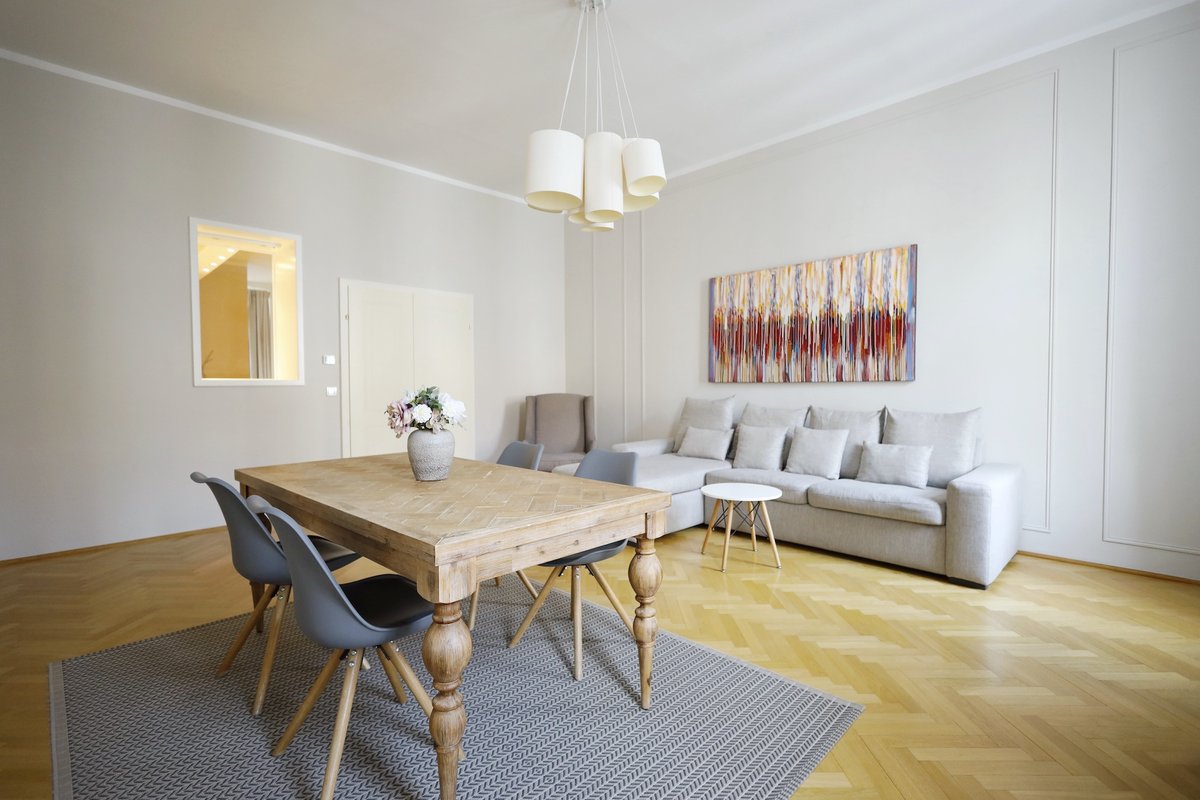 Marvellous Apartment near Karlsplatz – Apt 18