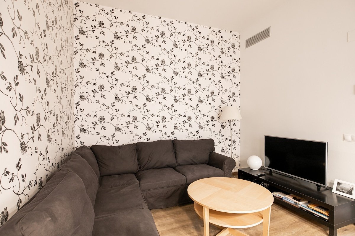 H7YOG22 Large apartment in Gracia (3 bedrooms) gallery image 5