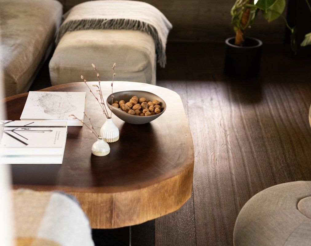 Chalet on the rocks gallery image 4