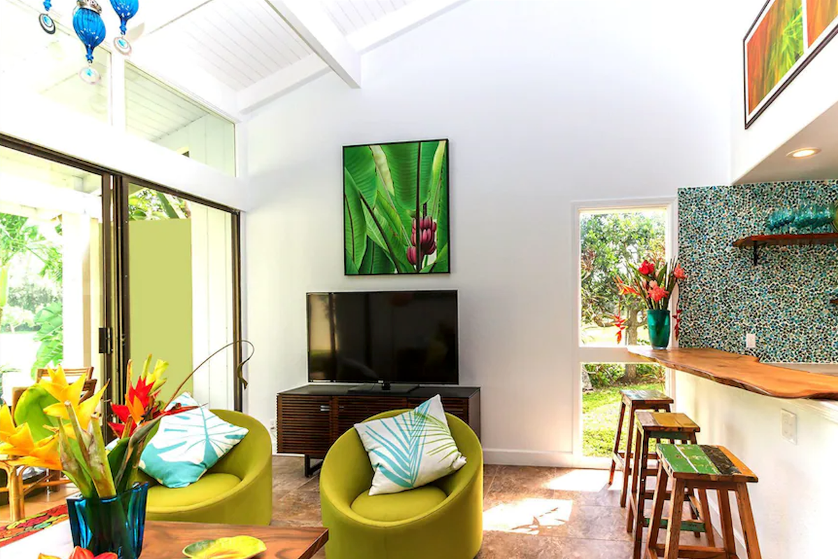 Turtle Bay 4BR (Renovated Adjoining Townhouses)