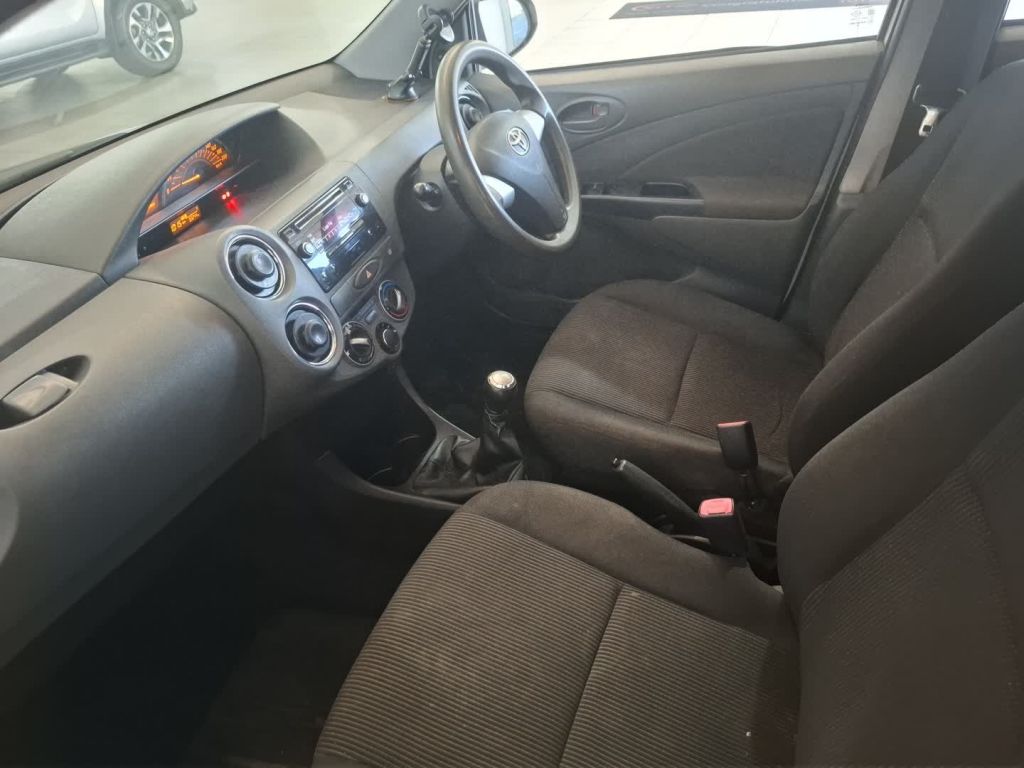 Used car gallery