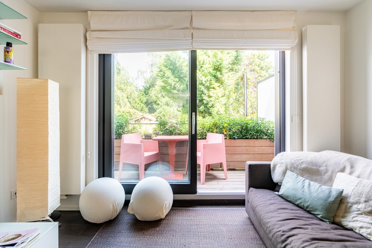 Luxury Duplex close to City Center – Quiet, Modern gallery image 5