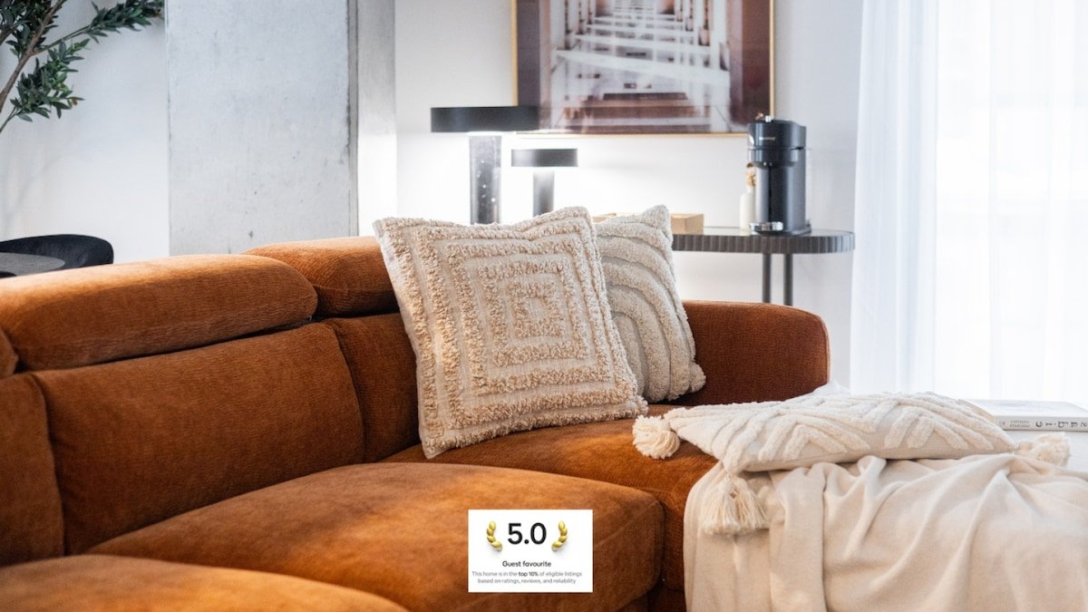 Exclusive Sanctuary: Elegance Meets Comfort gallery image 2