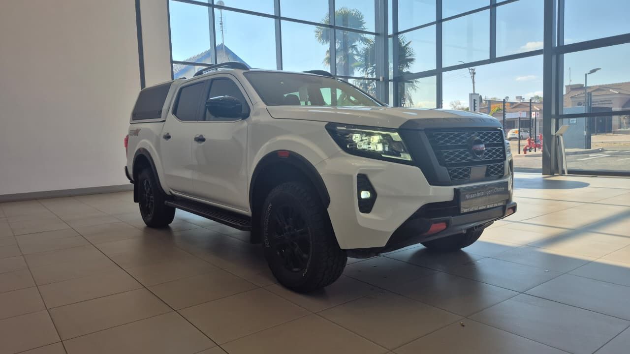 NISSAN NAVARA 2.5DDTI PRO-4X 4X4  for Sale in South Africa