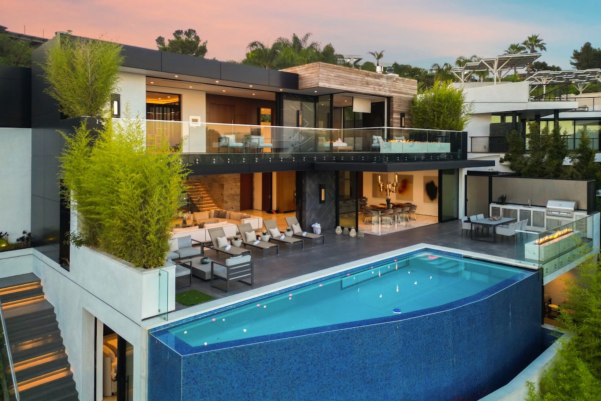 Hollywood Hills Luxe Retreat with Designer Style