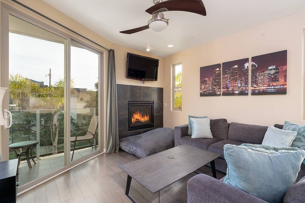 NYE • Fire Pit • Walk to Sand + Bars gallery image 3