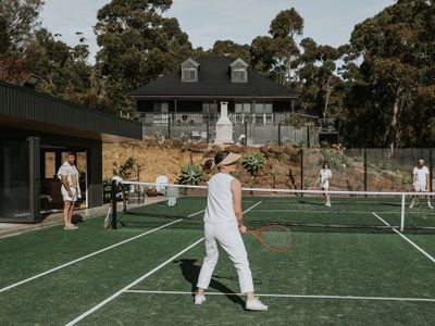 The Chalet & The Pavilion – Tennis Court & Sauna