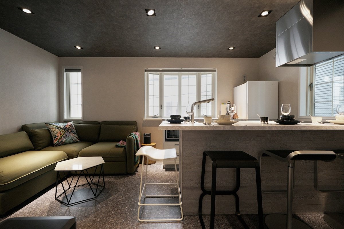 Real Life AOYAMA 2BR suite 5pax 3bed 3min metro gallery image 2