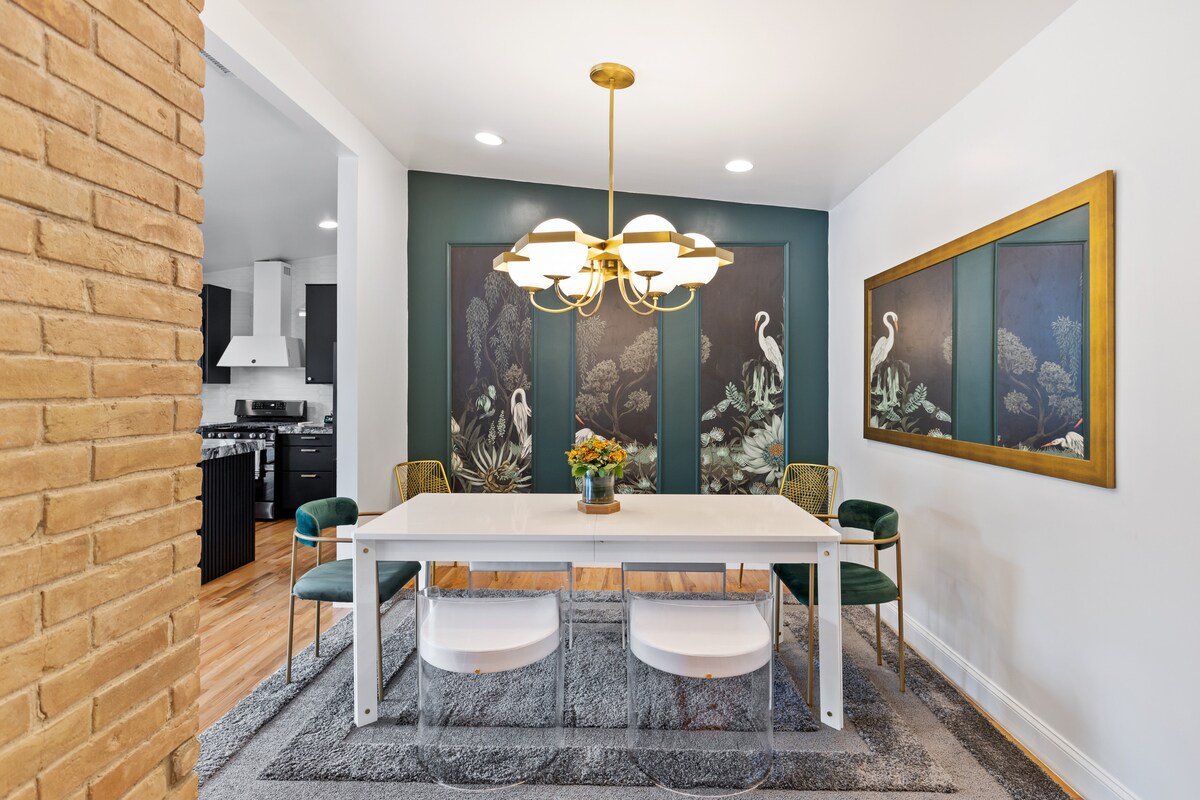 Direct Access to Park-Lake-Pool gallery image 2