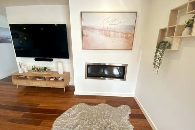 Torquay – 800m to Front Beach Modern 4 Br/8 Beds gallery image 5