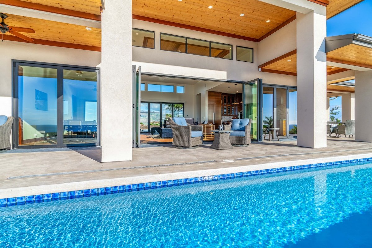 Gorgeous Newly-Built Home w/ Panoramic Ocean Views gallery image 5