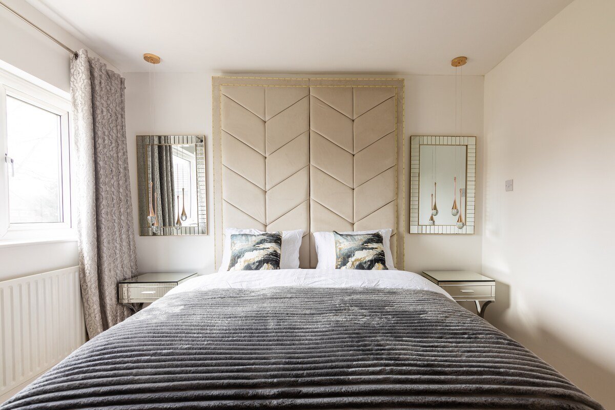 Luxury 3 Bed House Manchester Central Free Parking gallery image 4